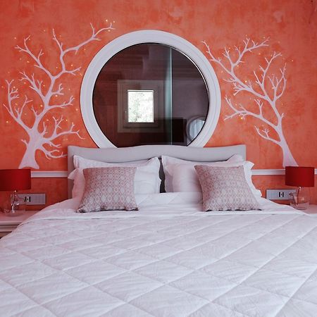Irida Boutique Hotel Parga Exterior photo