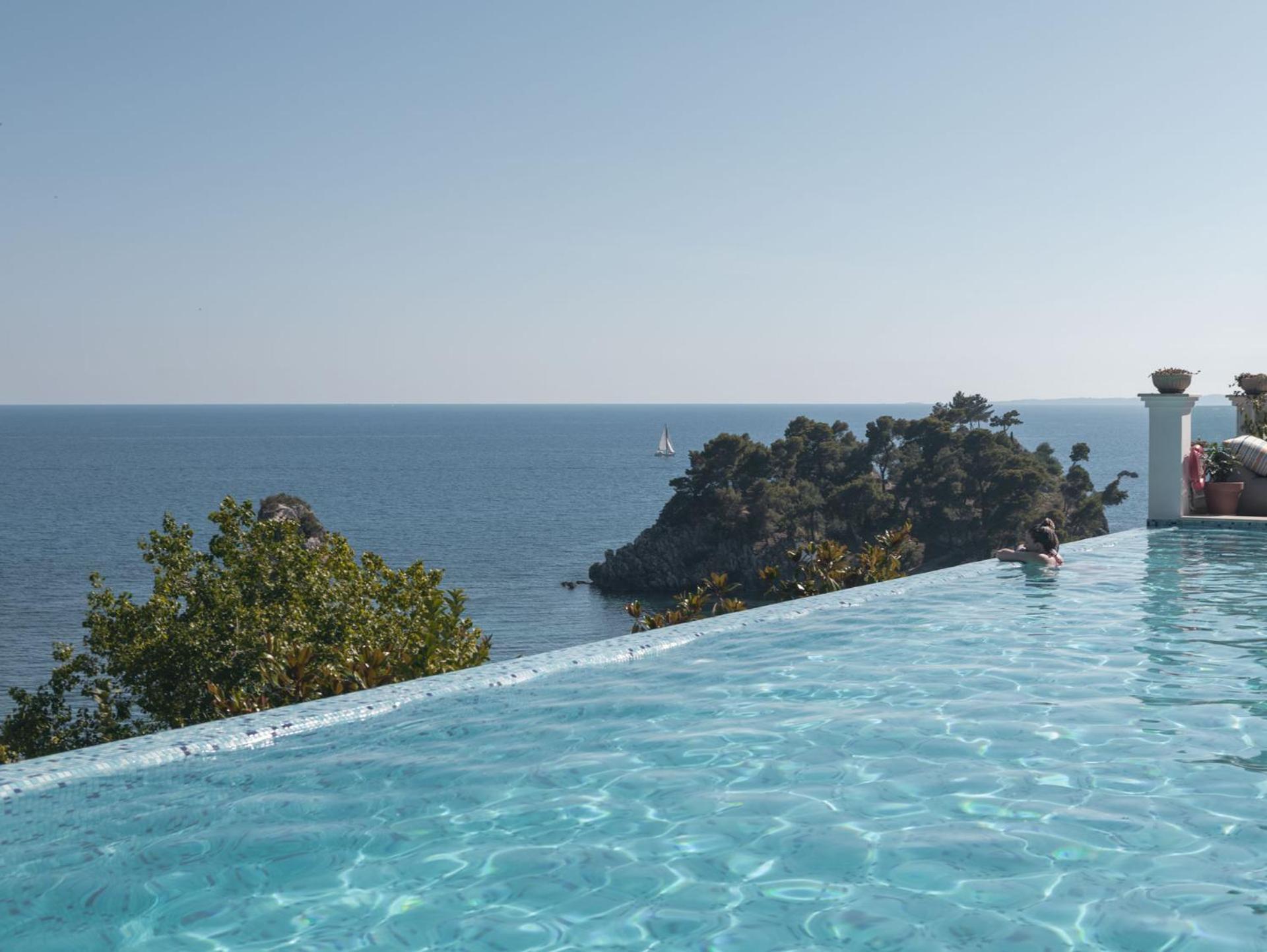 Irida Boutique Hotel Parga Exterior photo