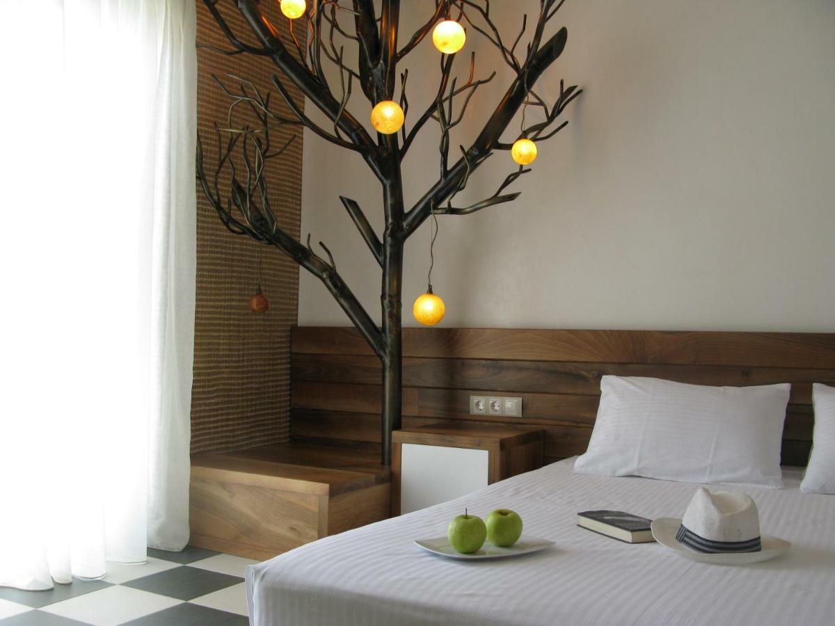 Irida Boutique Hotel Parga Exterior photo